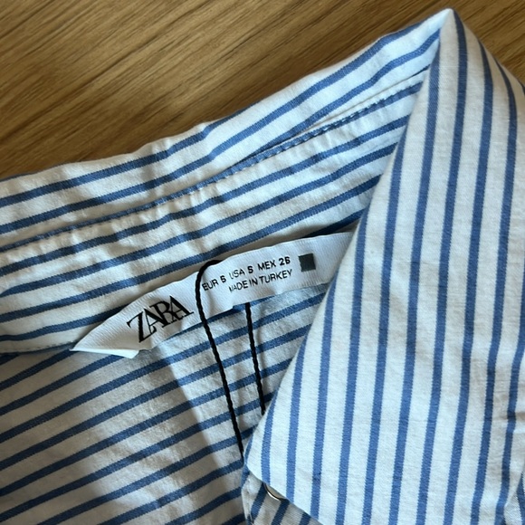 Zara Blue and White Striped Button Down Shirt - Picture 2 of 3